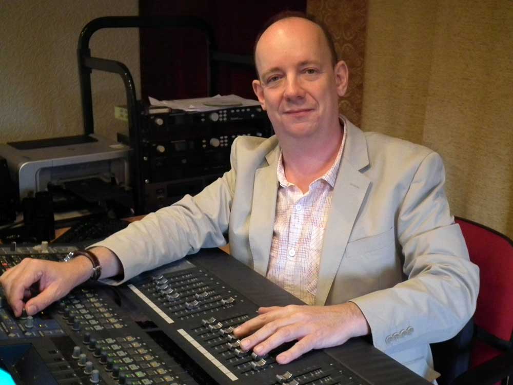 L'ingénieur du son Philip Siney en studio.  D.R.