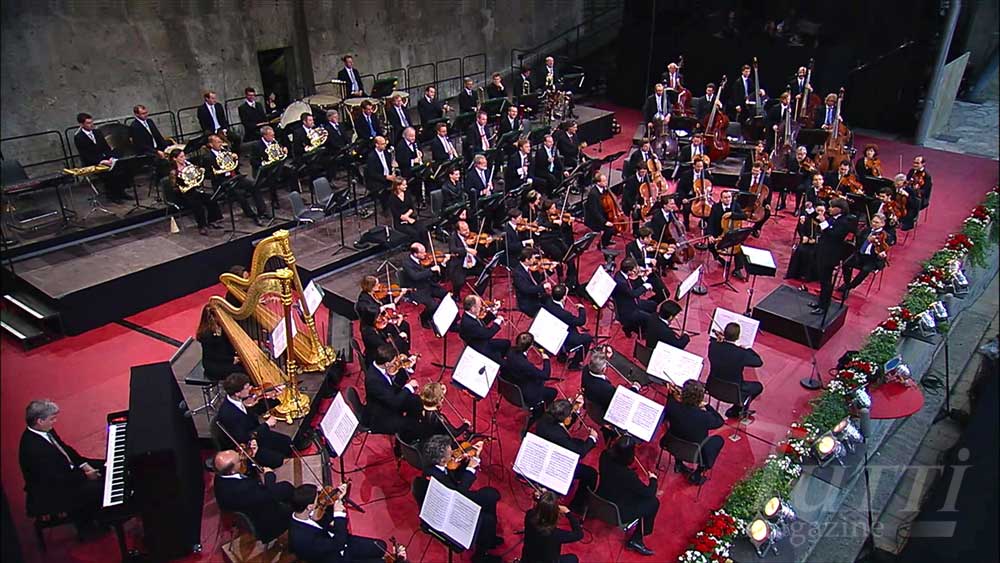 Le Berliner Philharmoniker dirigé par Ion Marin.