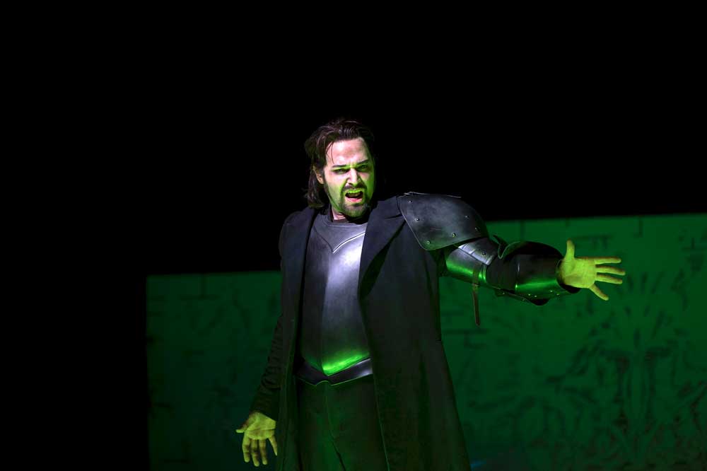 Bryan Hymel interprète le rôle de Robert.  © ROH/Bill Cooper