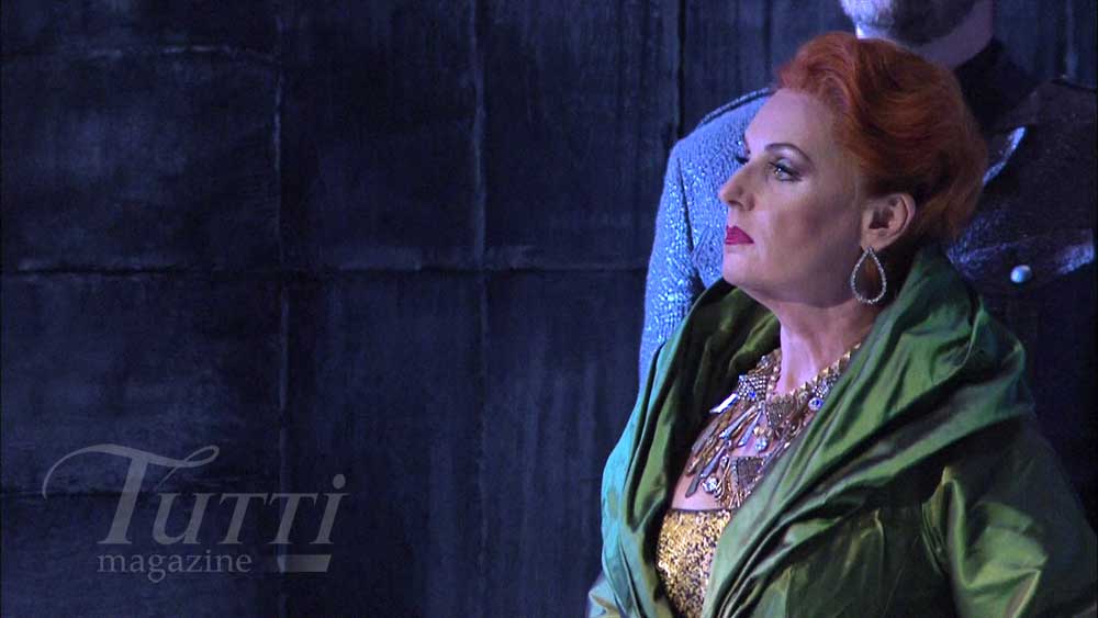 Doris Soffel interprète Herodias dans <i>Salomé</i> mis en scène par Nikolaus Lehnhoff.