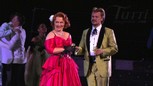 Emma Matthews et Martin Buckingham dans La Traviata
