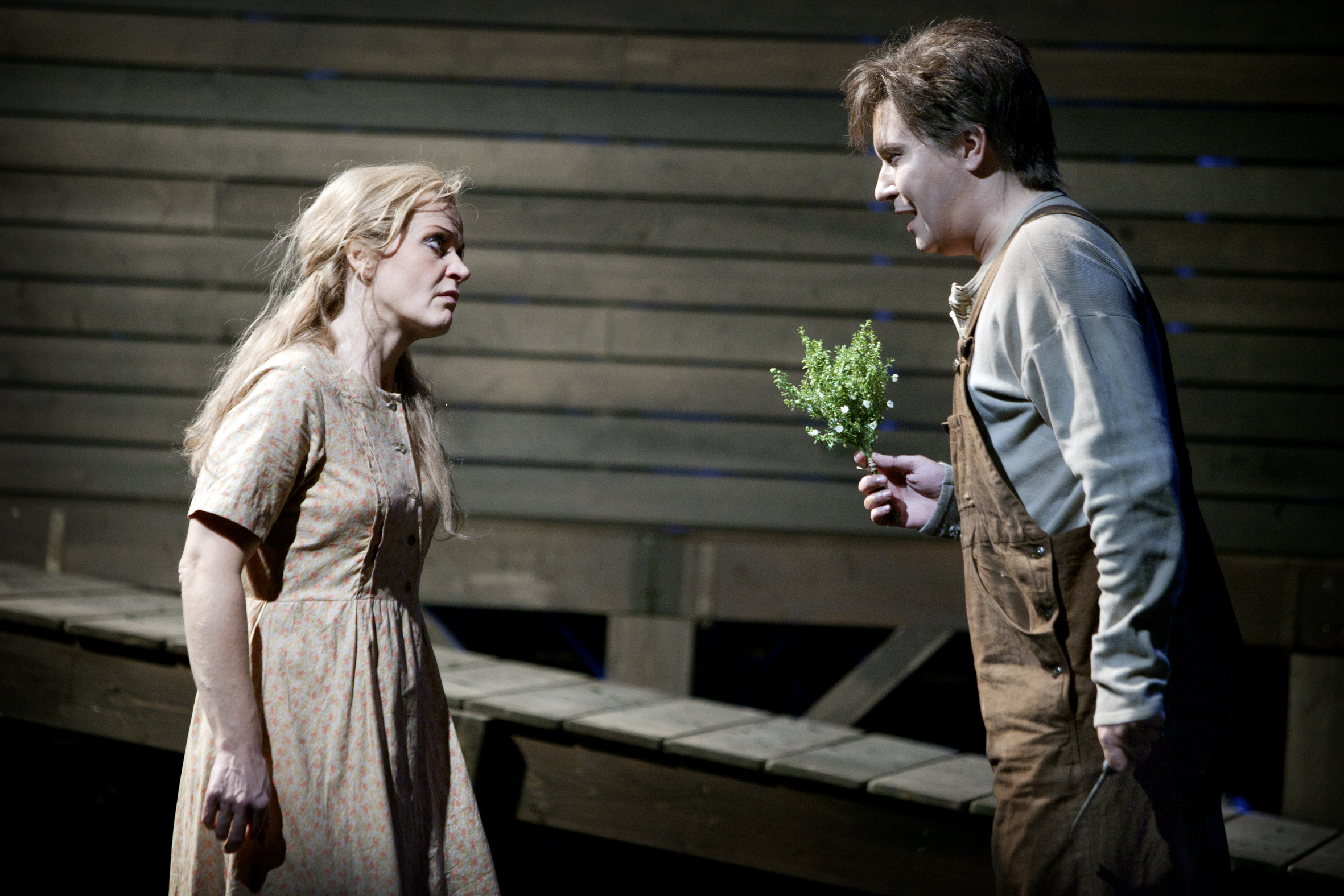Daniel Frank (Laca Klemen) et Erika Sunnegardh (Jenufa) dans <i>Jenufa</i> en 2011.  © Malin Arnesson