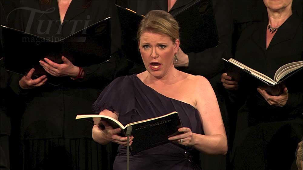 La soprano Erin Wall.