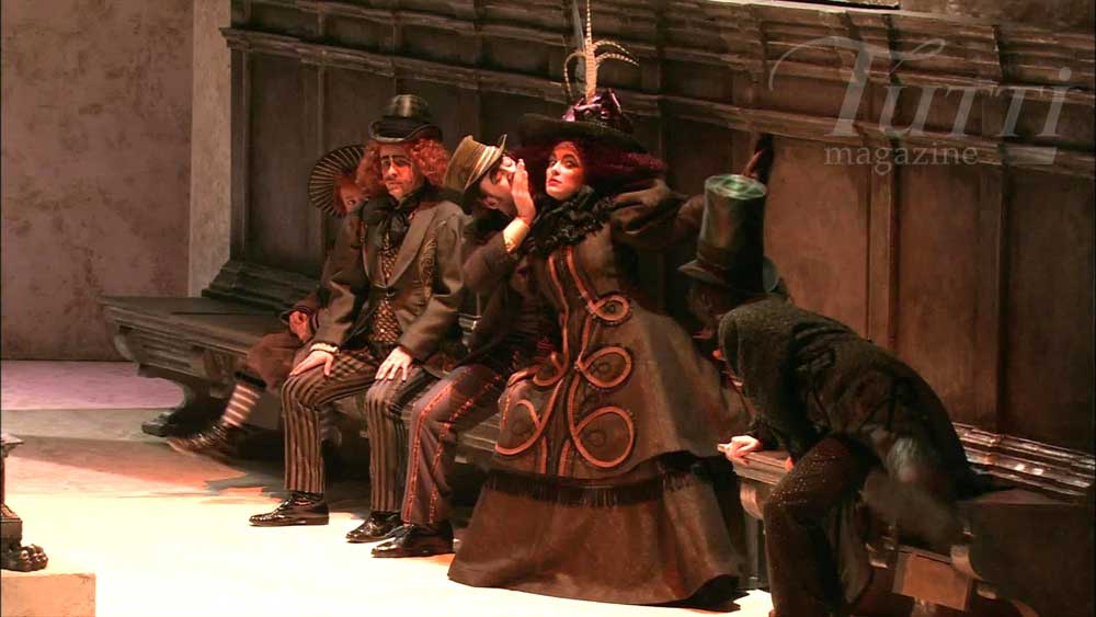 <i>Gianni Schicchi</i> de Puccini mis en scène par Cristina Pezzoli à Modène.