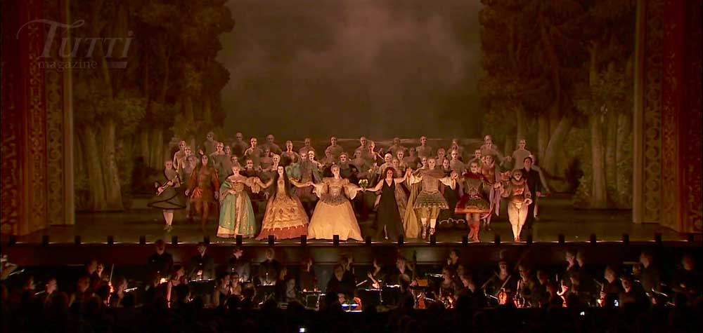 Applaudissements pour <i>Hippolyte et Aricie</i> au Palais Garnier en 2012.