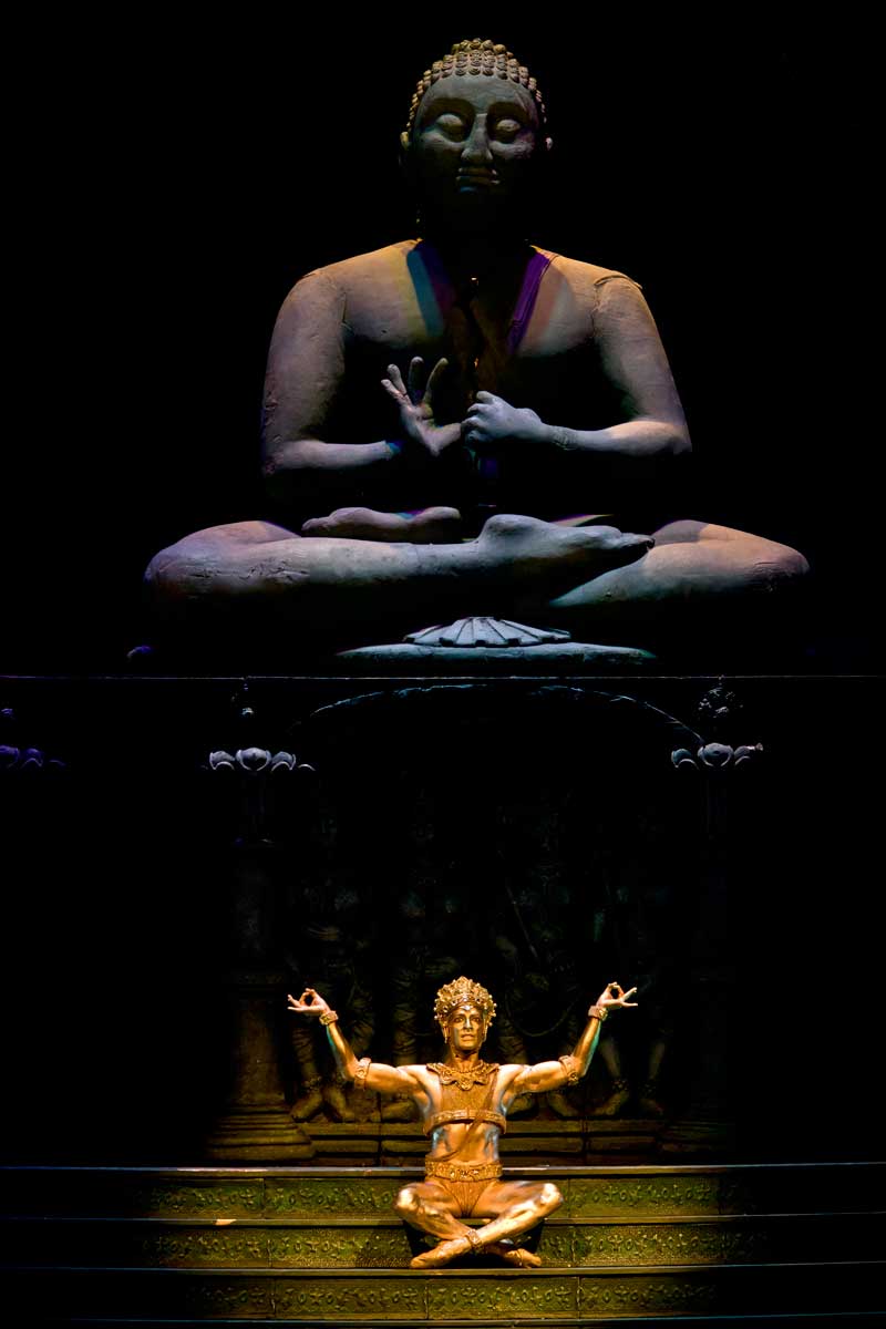 José Martin (l'Idole de bronze).  Photo © ROH/Bill Cooper 2009