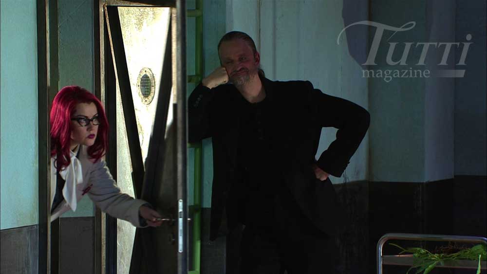 Liliana Nikiteanu (la Sorcière) et Oliver Widmer (le Violoneux).