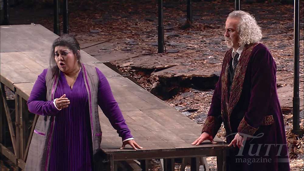 Lucrezia Garcia (Amalia) et Giacomo Prestia (Massimiliano).