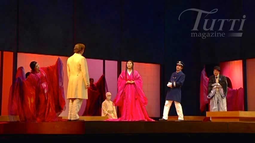 <i>Madame Butterfly</i> mis en scène par Moffatt Oxenbould à Melbourne en 2012.