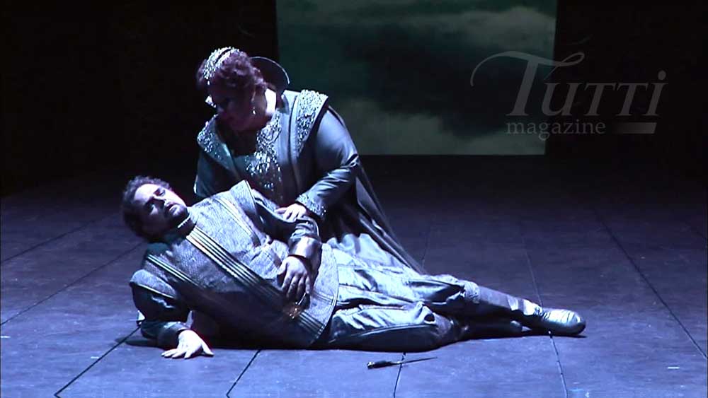 Scène finale d'<i>Ernani</i> de Verdi à Parme avec Marco Berti et Susan Neves.