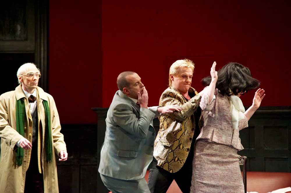 Giovanni Furlanetto (Ferrando), Scott Hendricks (Luna), Misha Didyk (Manrico) et Marina Poplavskaya (Leonora).  © Bernard Coutant